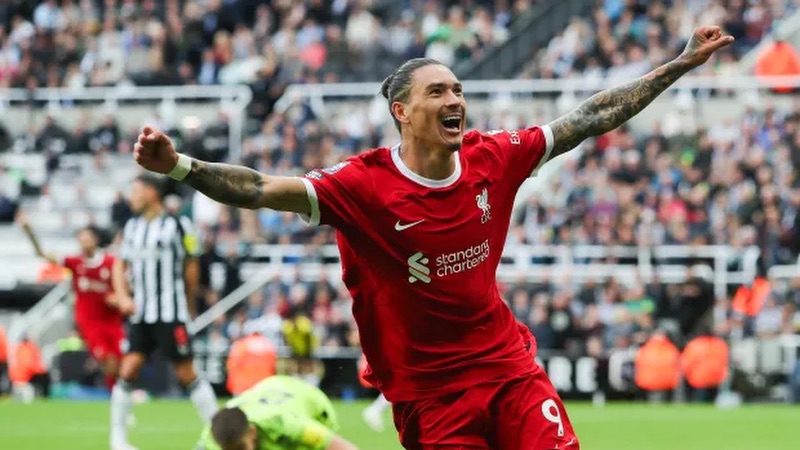 Dù bạn có yêu hay ghét Darwin Nunez thì anh ấy vẫn là một cầu thủ thú vị. Cầu thủ Darwin Nunez - Sự hỗn loạn đáng tiếc tại Anfield