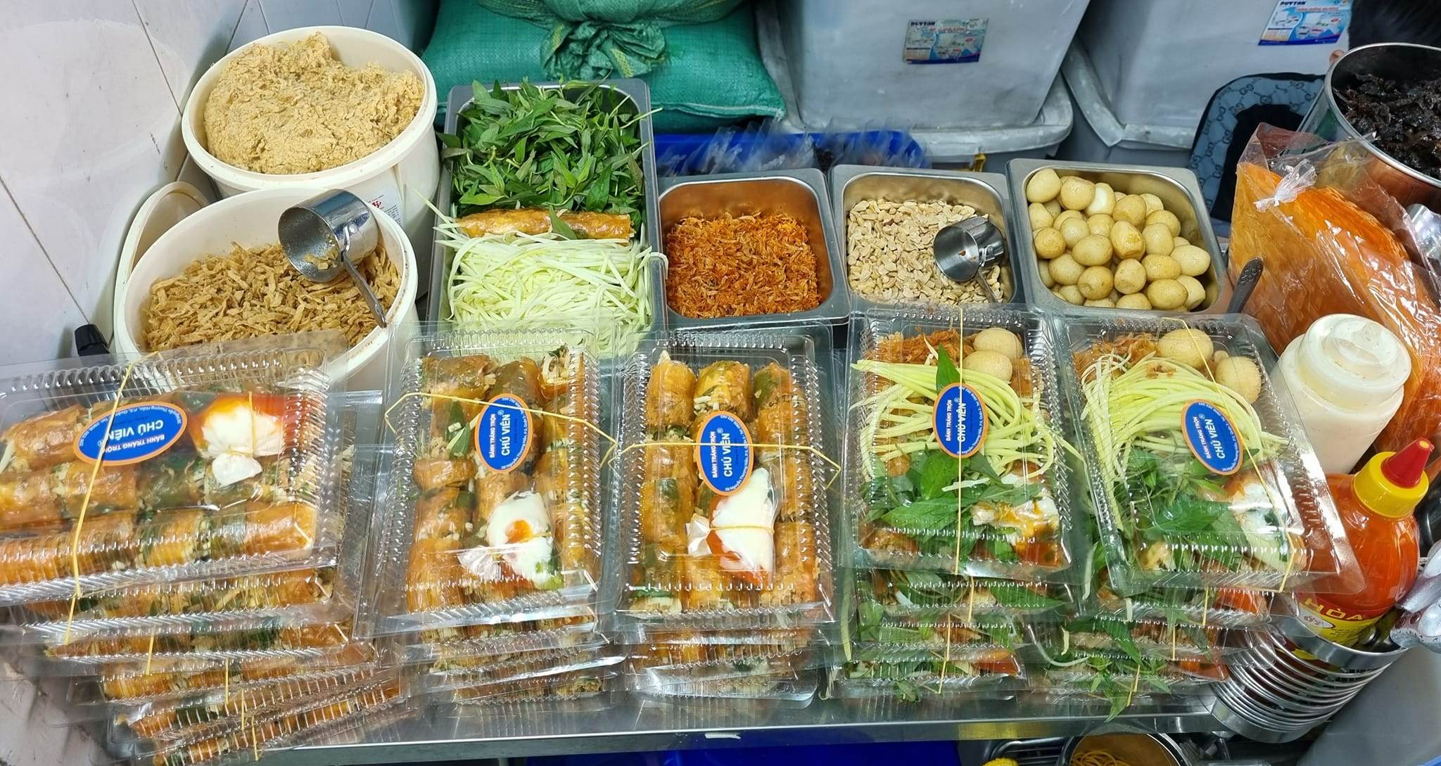 Bánh tráng trộn Chú Viên Sài Gòn